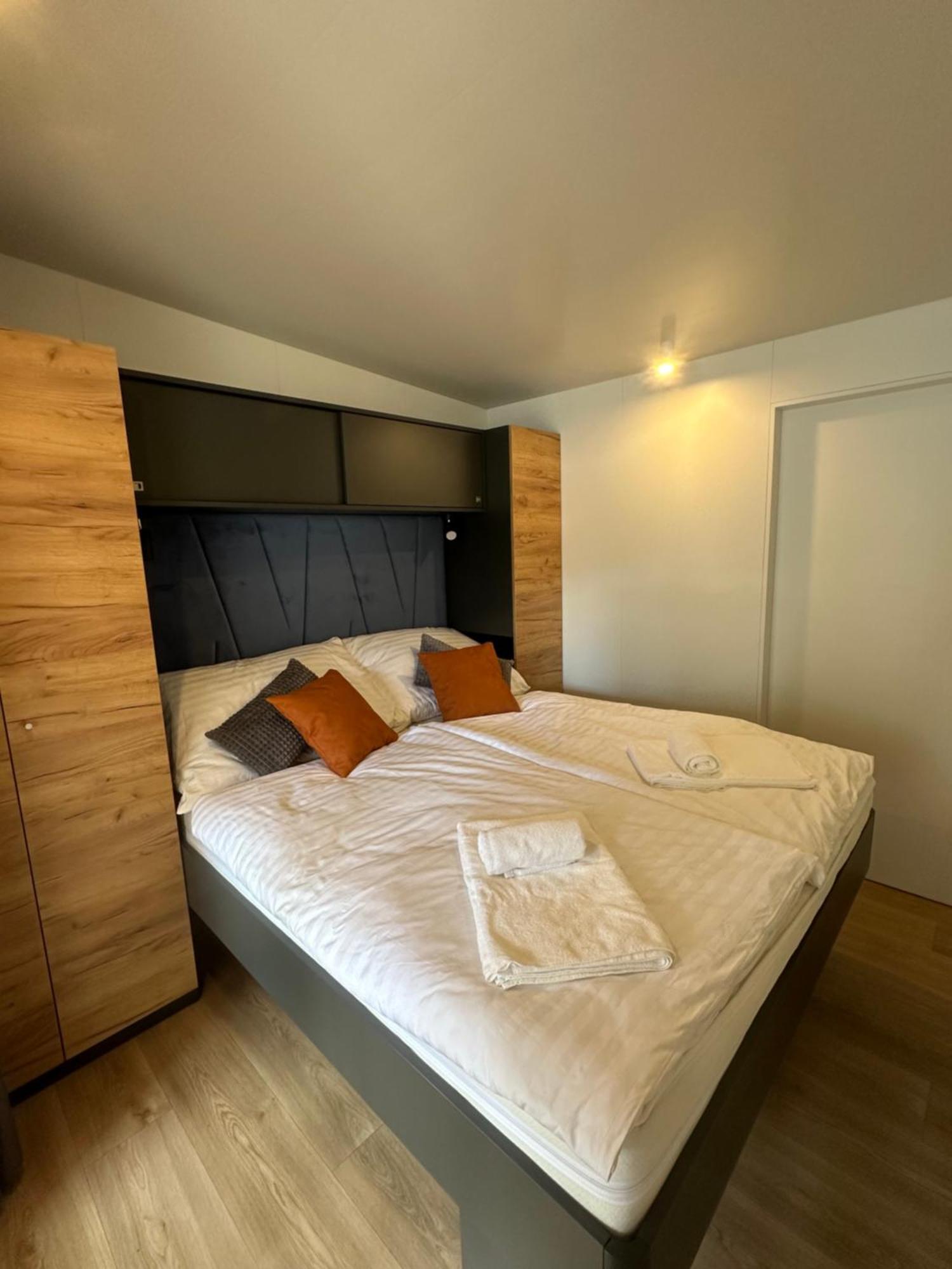 Mobile Home - Sea La Vie Biograd Na Moru Luaran gambar