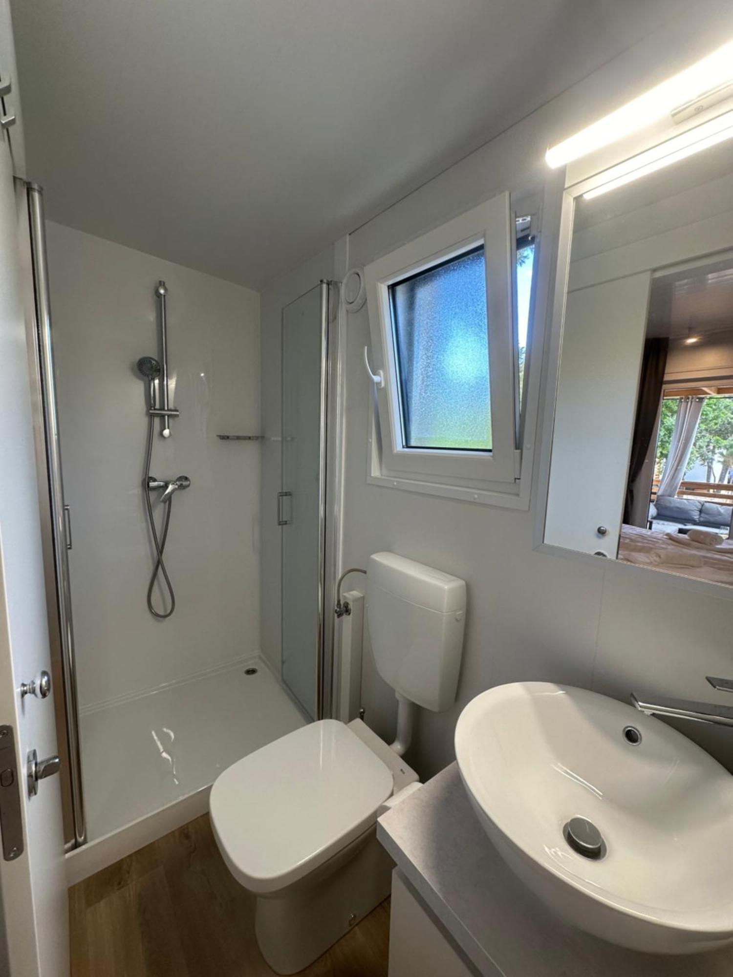 Mobile Home - Sea La Vie Biograd Na Moru Luaran gambar
