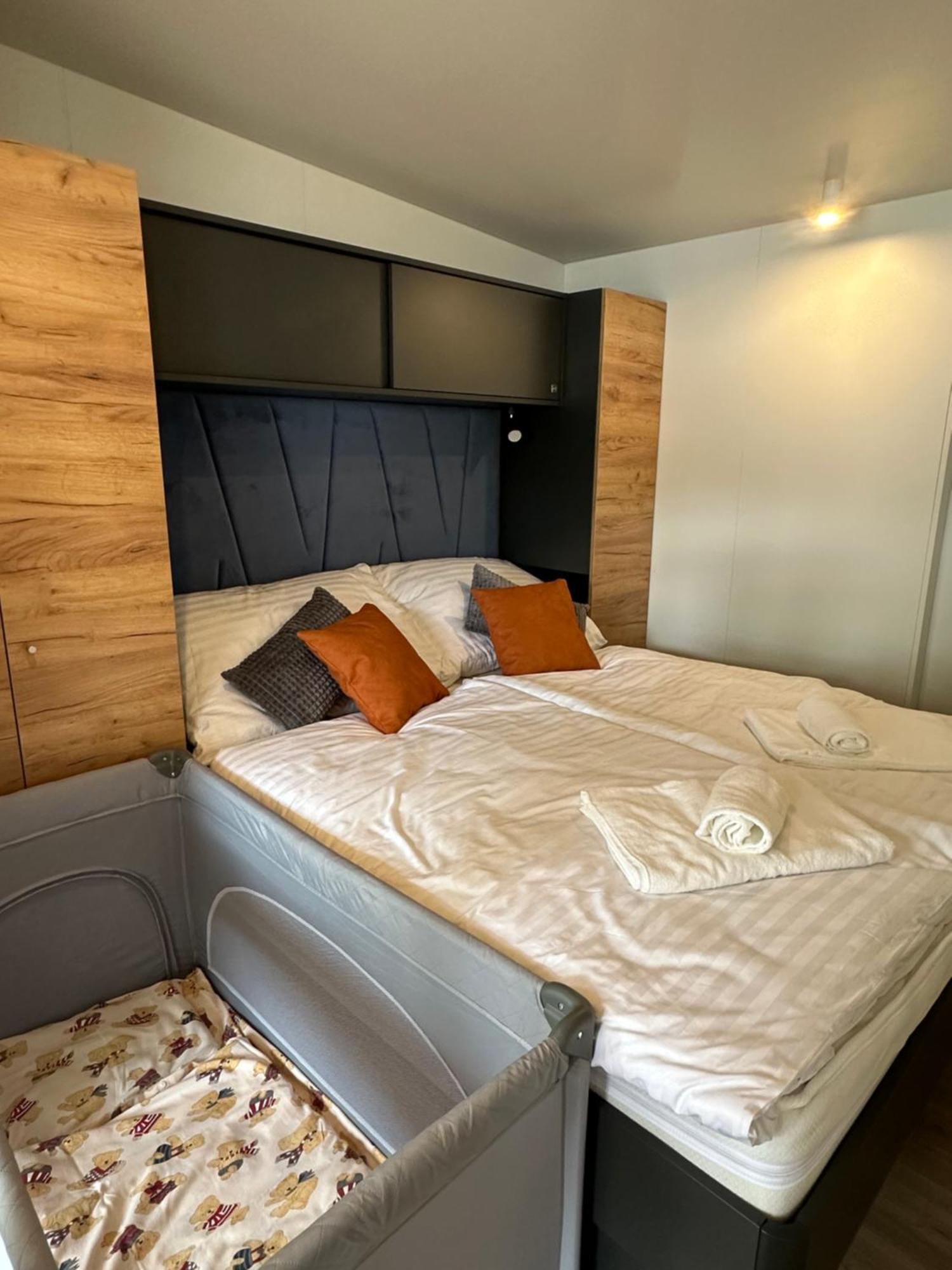 Mobile Home - Sea La Vie Biograd Na Moru Luaran gambar